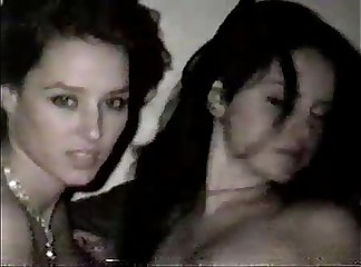 2 Sisters Taped By way of Their 1st Homoerotic Admit